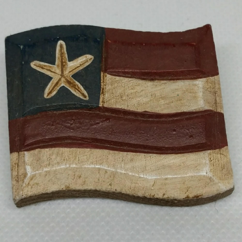 Vintage Wood American Flag Brooch